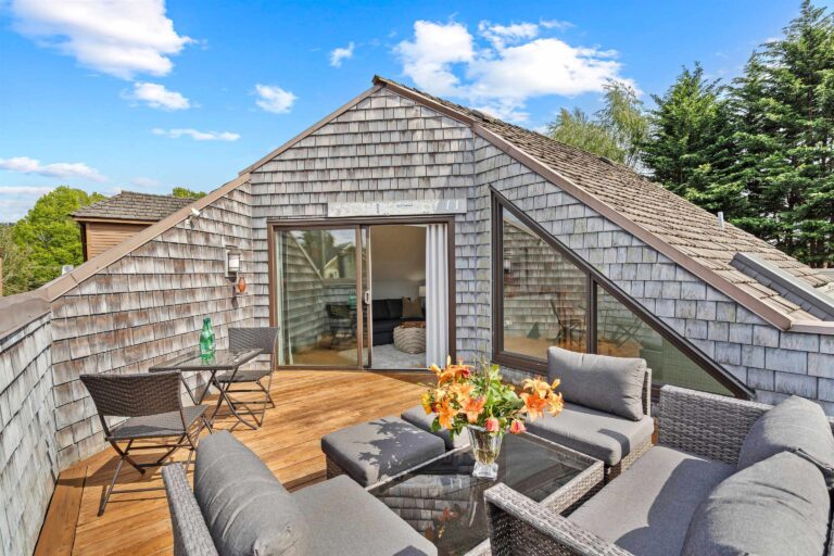 1939 CREELMAN AVENUE